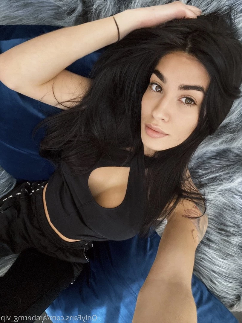 Lebanese princess 👸🏻 💦 [ ambermg_vip ] Onlyfans leaked photo 4415799 on Hotleaks.tv