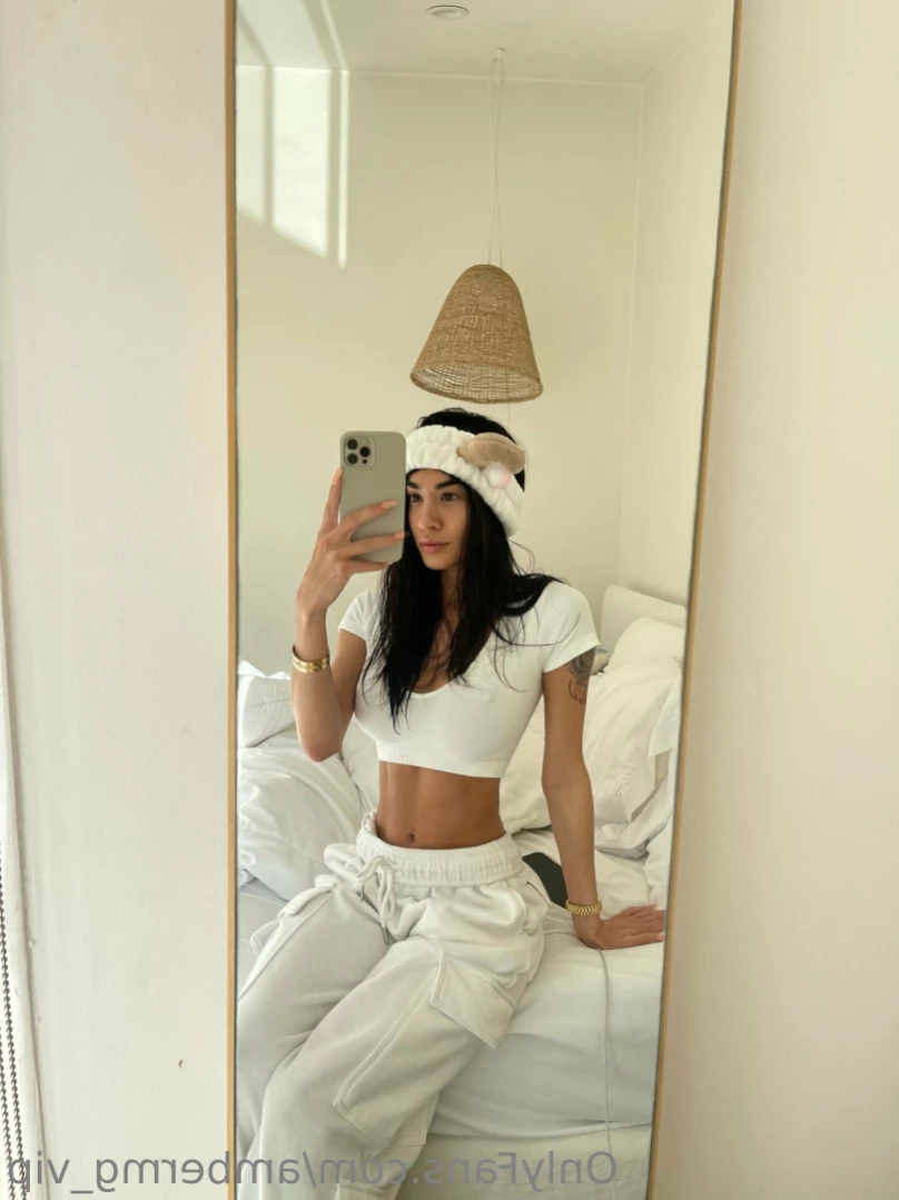 Lebanese princess 👸🏻 💦 [ ambermg_vip ] Onlyfans leaked photo 11336044 on Hotleaks.tv
