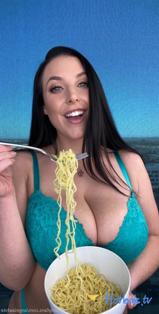 ANGELA WHITE [ angelawhite ] Onlyfans leaked photo 78113 on Hotleaks.tv