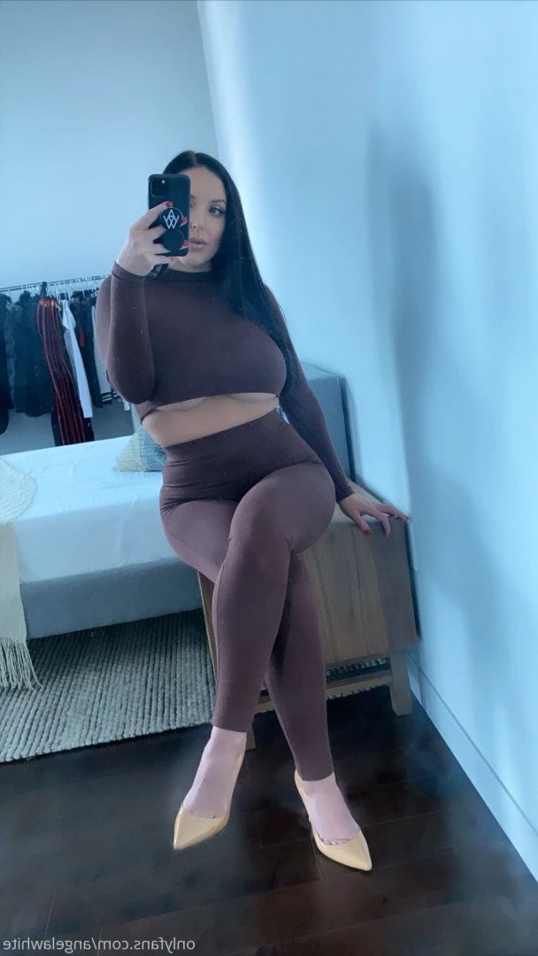 ANGELA WHITE [ angelawhite ] Onlyfans leaked photo 78403 on Hotleaks.tv