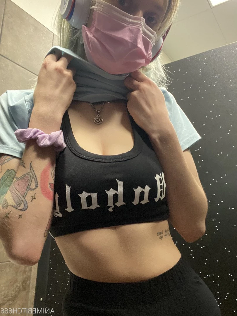  alex  [ lilgothfairy ] Onlyfans leaked photo 83905 on Hotleaks.tv
