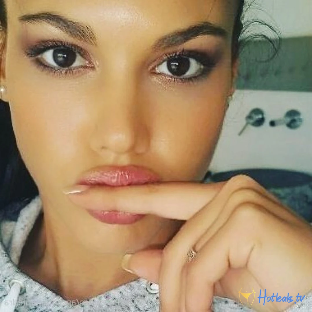 APOLONIA [ apolonialapiedra ] Onlyfans leaked photo 11542248 on Hotleaks.tv