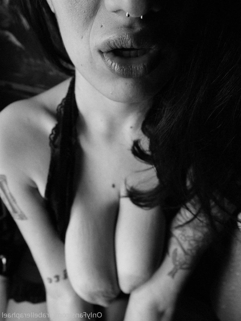 Arabelle Raphael [ arabelleraphael ] Onlyfans leaked photo 95868 on Hotleaks.tv