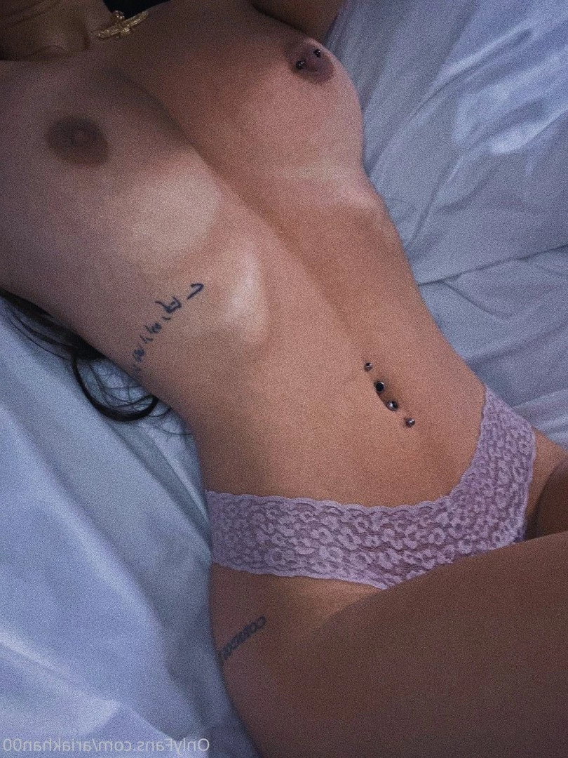 ARIA KHAN OFFICIAL [ ariakhan00 ] Onlyfans leaked photo 97611 on Hotleaks.tv