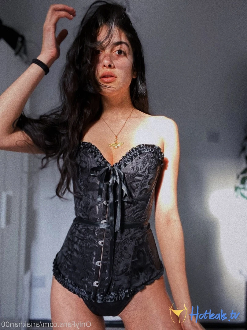 ARIA KHAN OFFICIAL [ ariakhan00 ] Onlyfans leaked photo 7653255 on Hotleaks.tv