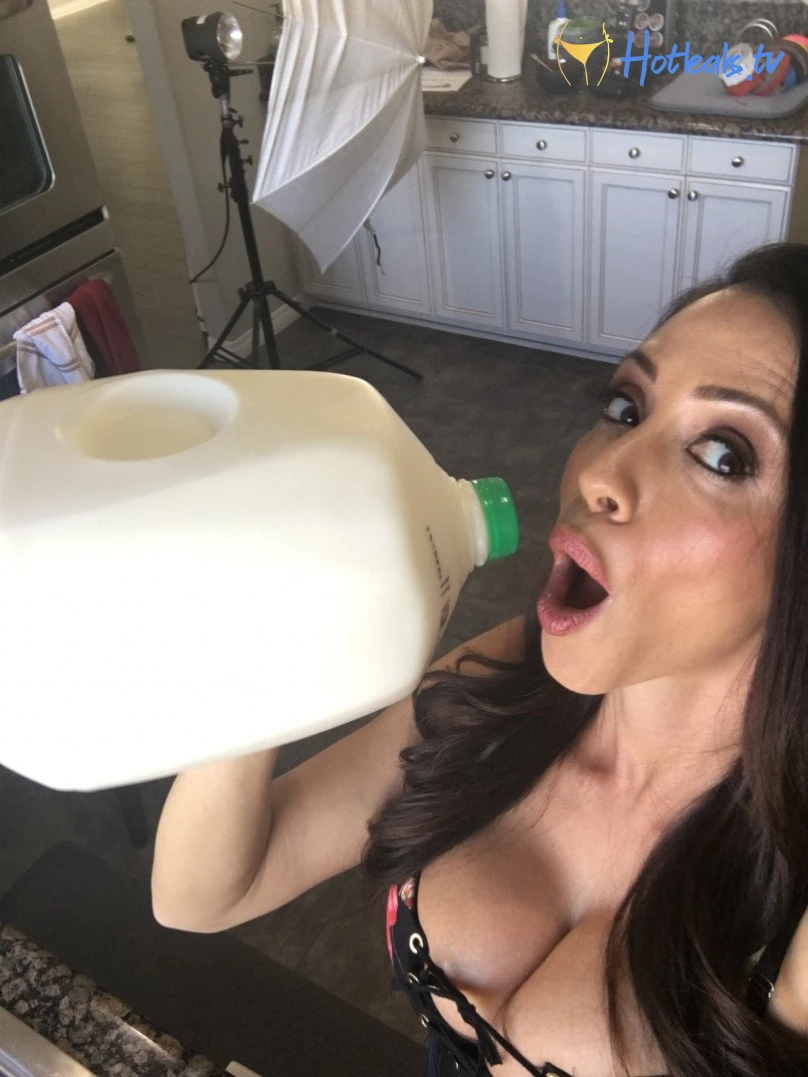 Ariella Ferrera [ ariellaferrera ] Onlyfans leaked photo 101174 on Hotleaks.tv