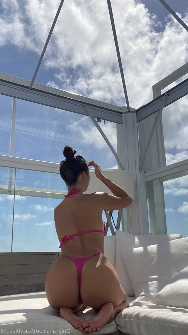 kacy👧🏻 18yo let’s talk?🥺 [ kacyblack18 ] Onlyfans leaked photo 2057698 on Hotleaks.tv