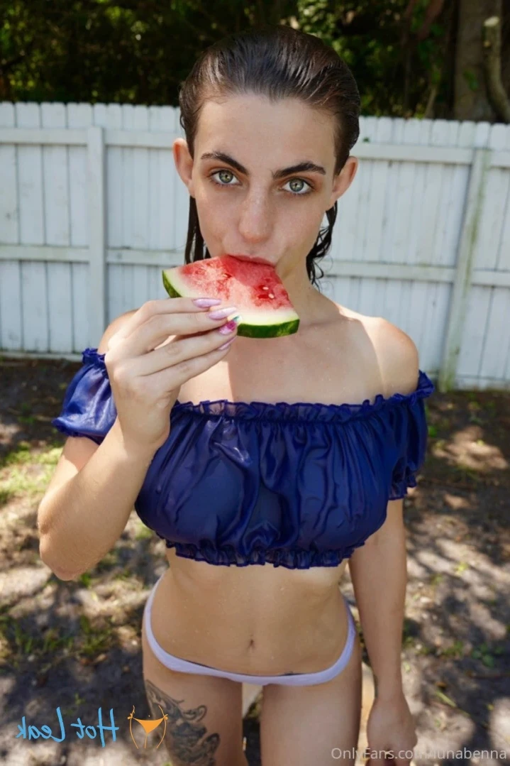 Luna Benna [ lunabenna ] Onlyfans leaked photo 15399654 on Hotleaks.tv