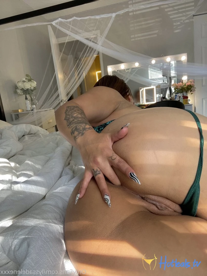 AlyssaAdelene [ lyssadelenex ] Onlyfans leaked photo 2048148 on Hotleaks.tv