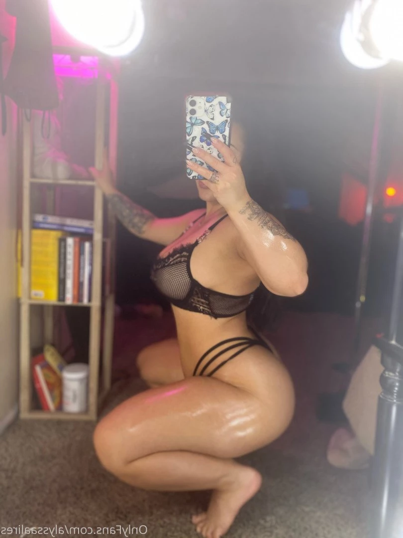 AlyssaAdelene [ lyssadelenex ] Onlyfans leaked photo 2048325 on Hotleaks.tv