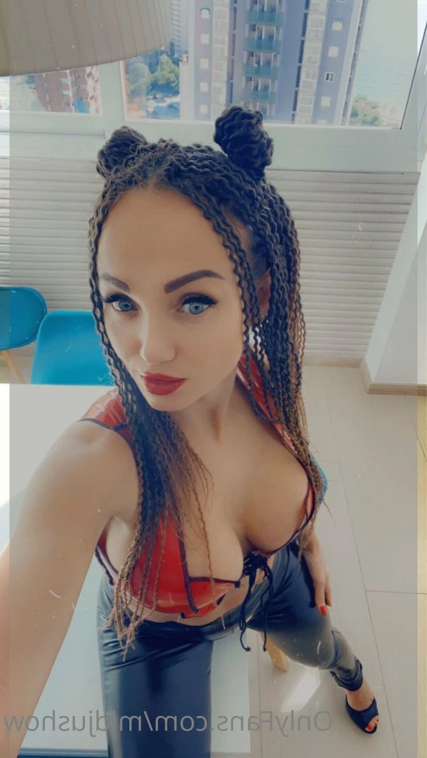 🇺🇦MiDju_show [ midjushow ] Onlyfans leaked photo 2042534 on Hotleaks.tv