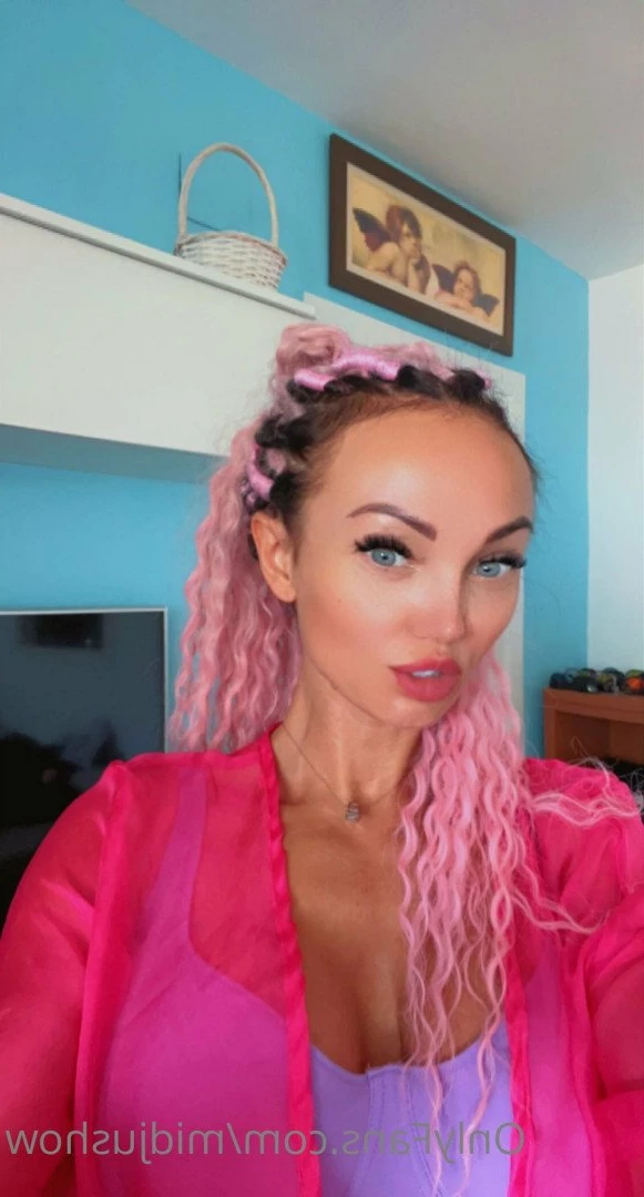 🇺🇦MiDju_show [ midjushow ] Onlyfans leaked photo 2042591 on Hotleaks.tv