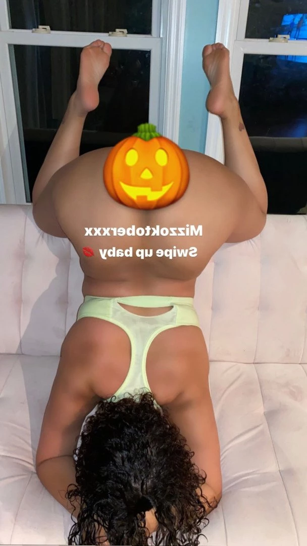 MizzOktober [ mizzoktoberxxx ] Onlyfans leaked photo 2042275 on Hotleaks.tv