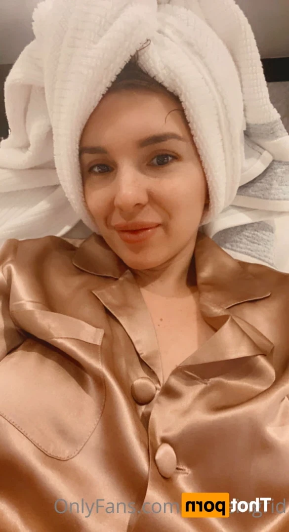 Your online girlfriend [ moreingrid ] Onlyfans leaked photo 15616081 on Hotleaks.tv