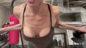 NoFaceMom | Hotwife | 100% Real Mom [ nofacemom77 ] Onlyfans leaked video 9243295 on Hotleaks.tv