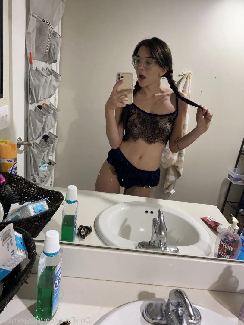 riley jean 🖤 [ rileyjeanxxx ] Onlyfans leaked photo 2022926 on Hotleaks.tv