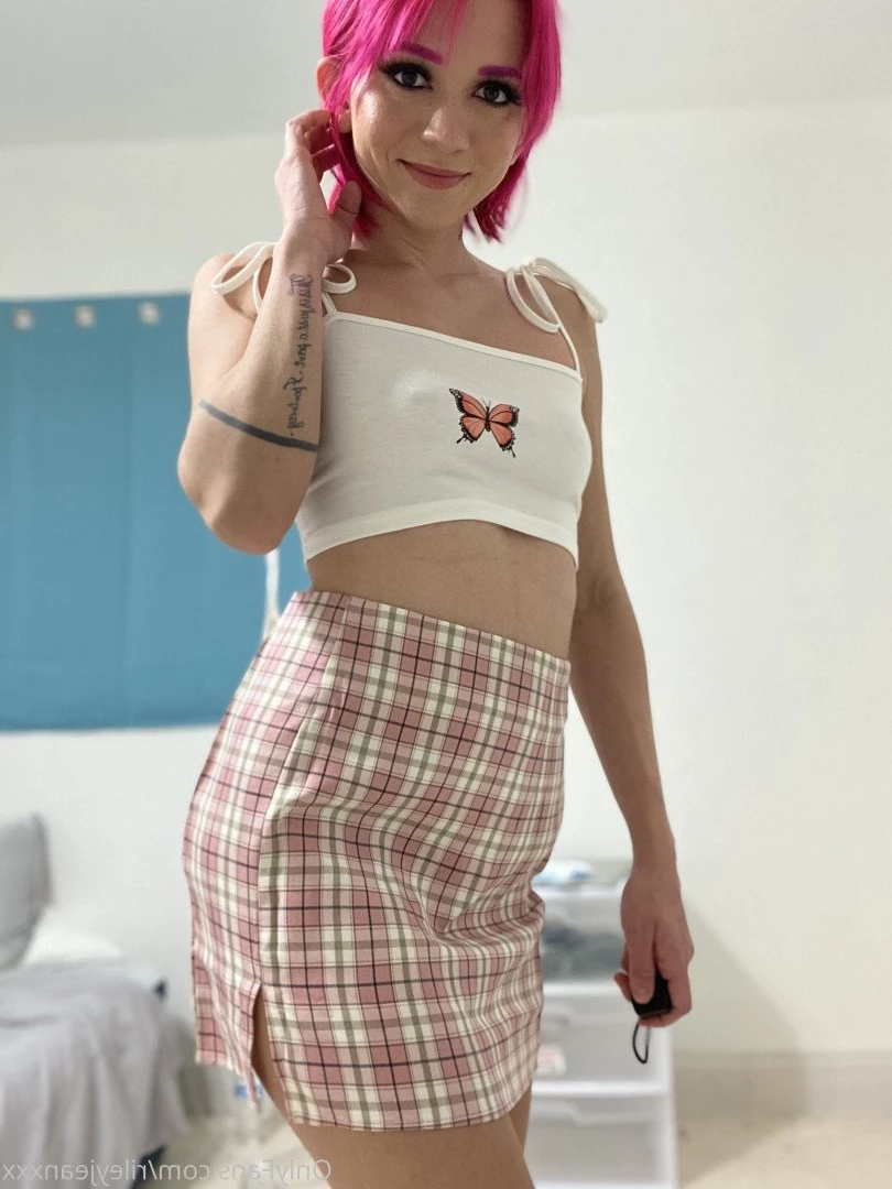 riley jean 🖤 [ rileyjeanxxx ] Onlyfans leaked photo 2023069 on Hotleaks.tv