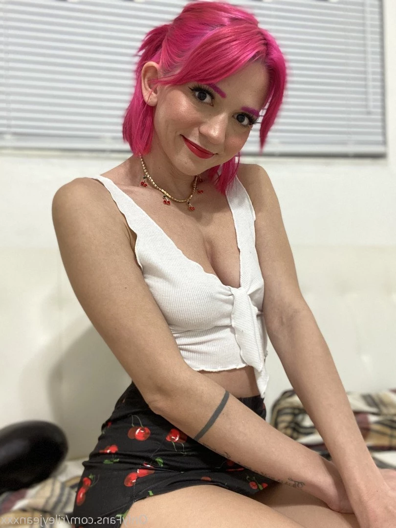 riley jean 🖤 [ rileyjeanxxx ] Onlyfans leaked photo 2023849 on Hotleaks.tv