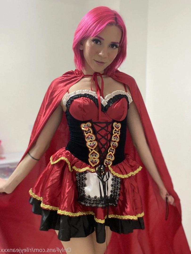 riley jean 🖤 [ rileyjeanxxx ] Onlyfans leaked photo 2024262 on Hotleaks.tv