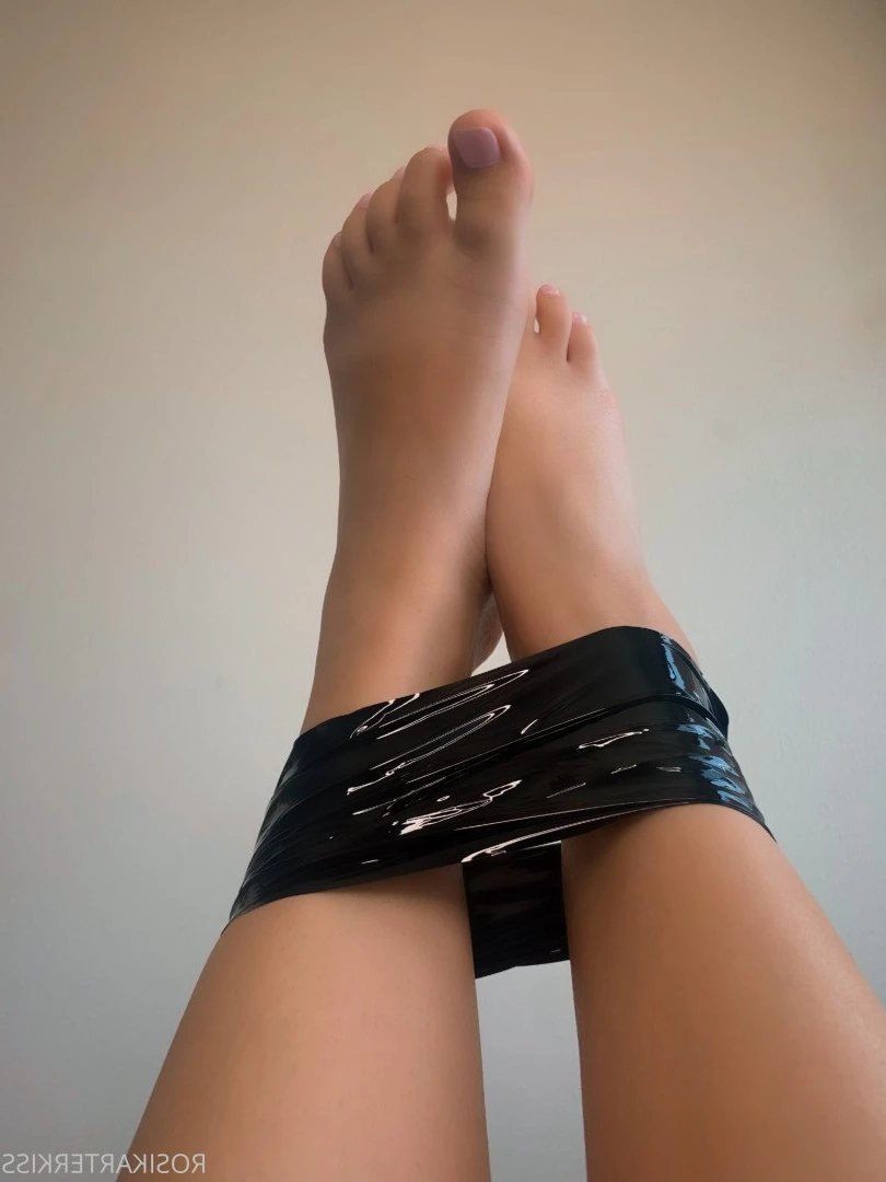 Rosi Karter [ rosikarterkiss ] Onlyfans leaked photo 2017041 on Hotleaks.tv