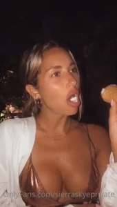 Sierra Skye Private Page [ sierraskyeprivate ] Onlyfans leaked video 10687506 on Hotleaks.tv