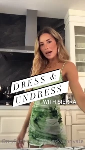 Sierra Skye Private Page [ sierraskyeprivate ] Onlyfans leaked video 10687526 on Hotleaks.tv