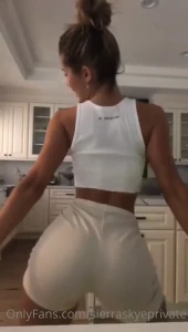 Sierra Skye Private Page [ sierraskyeprivate ] Onlyfans leaked video 10687545 on Hotleaks.tv
