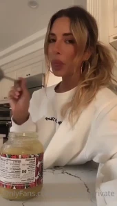 Sierra Skye Private Page [ sierraskyeprivate ] Onlyfans leaked video 10687582 on Hotleaks.tv