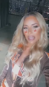 Sierra Skye Private Page [ sierraskyeprivate ] Onlyfans leaked video 10687623 on Hotleaks.tv