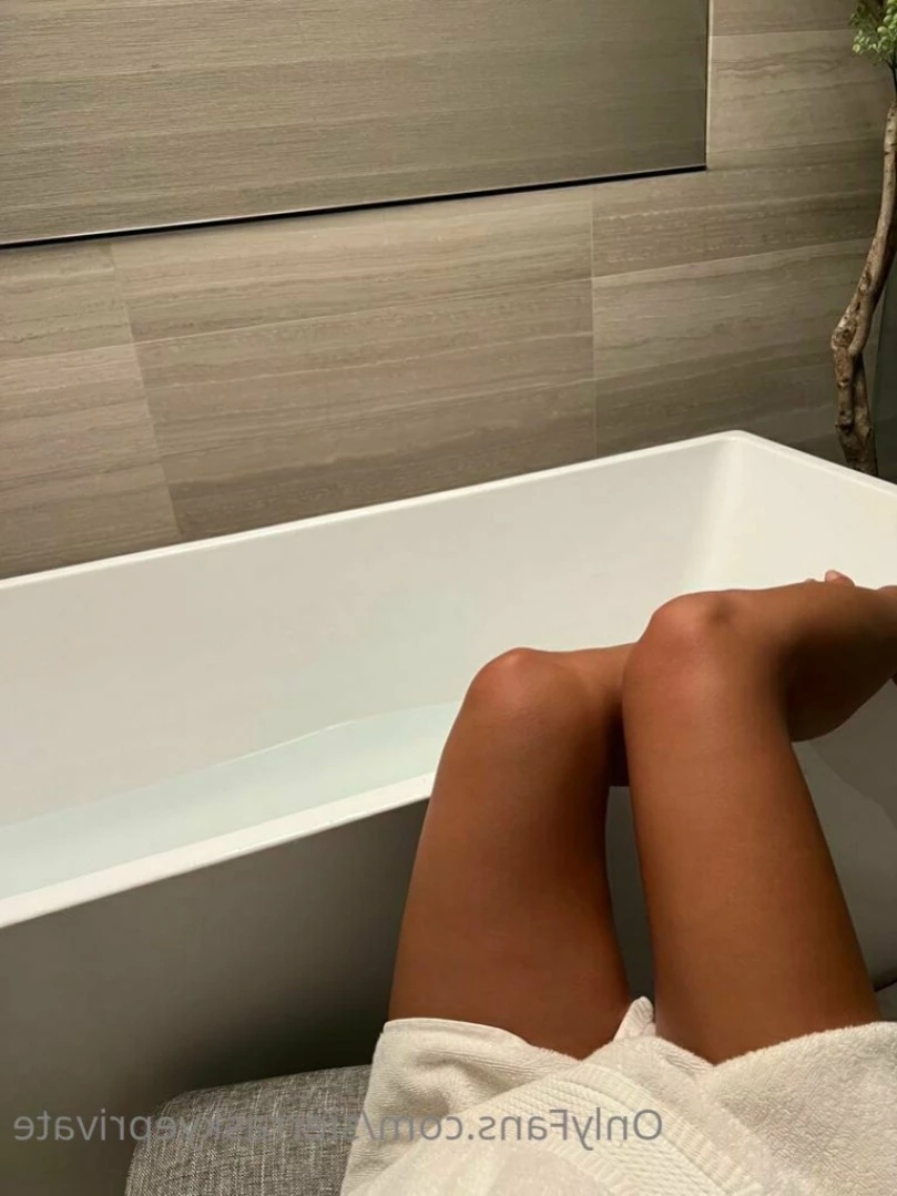 Sierra Skye Private Page [ sierraskyeprivate ] Onlyfans leaked photo 15666868 on Hotleaks.tv