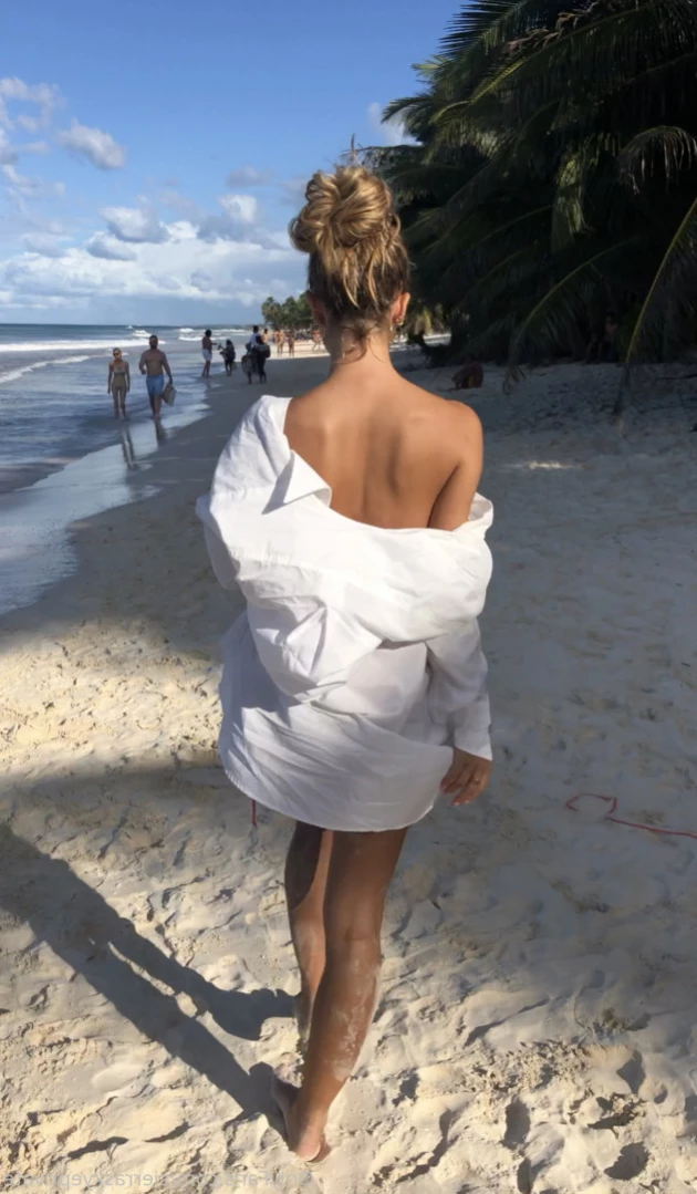 Sierra Skye Private Page [ sierraskyeprivate ] Onlyfans leaked photo 15683066 on Hotleaks.tv