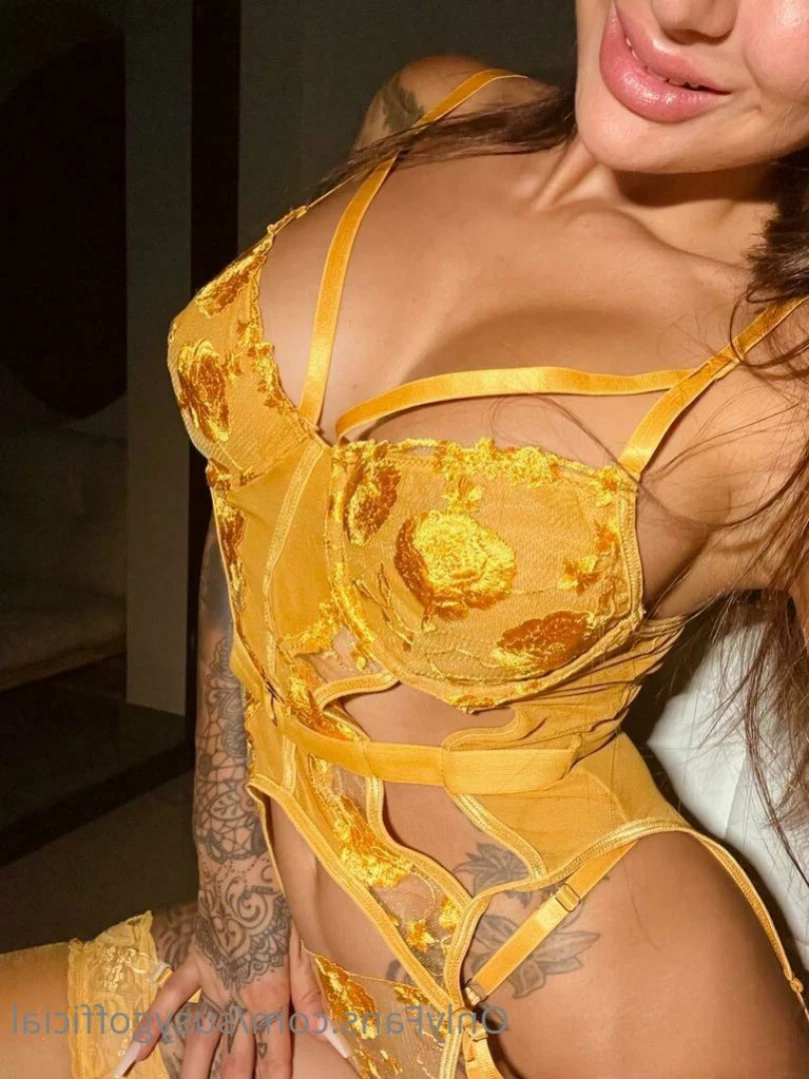 Susy G [ susygofficial ] Onlyfans leaked photo 11623926 on Hotleaks.tv
