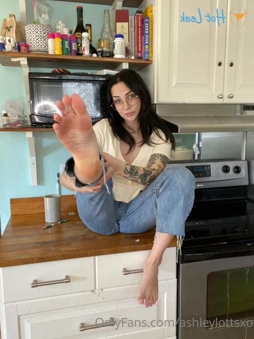Ashley Lotts [ ashleylottsxo ] Onlyfans leaked photo 12909596 on Hotleaks.tv