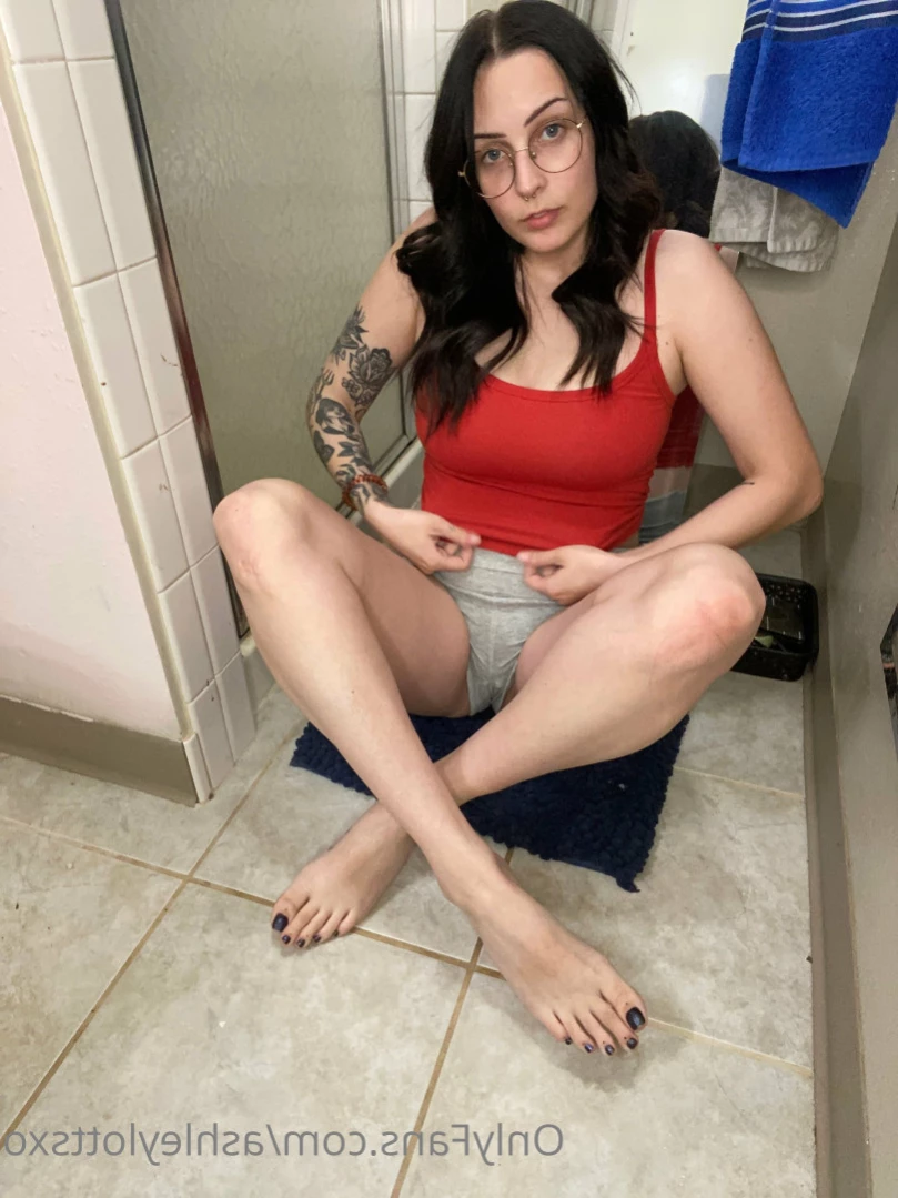 Ashley Lotts [ ashleylottsxo ] Onlyfans leaked photo 15587837 on Hotleaks.tv