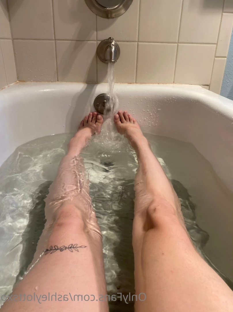 Ashley Lotts [ ashleylottsxo ] Onlyfans leaked photo 15695734 on Hotleaks.tv