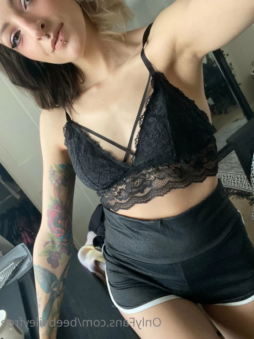 Bee Bailey 🌻 [ beebaileyfree ] Onlyfans leaked photo 1998115 on Hotleaks.tv