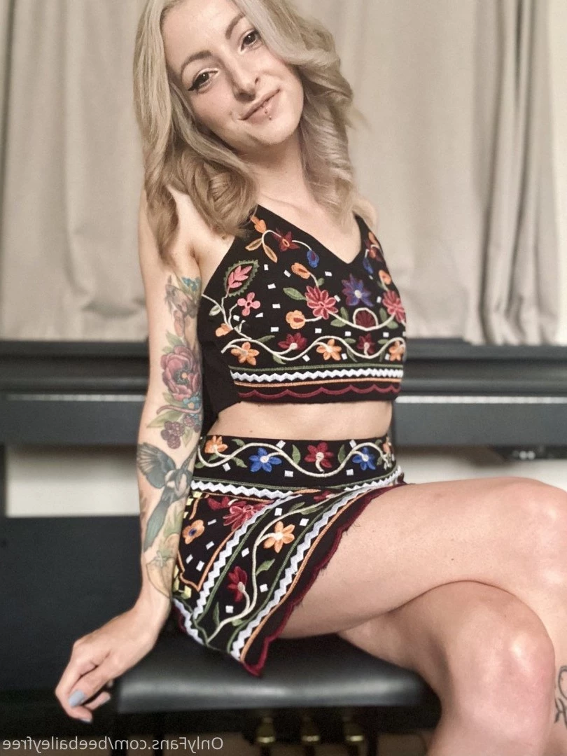 Bee Bailey 🌻 [ beebaileyfree ] Onlyfans leaked photo 1998135 on Hotleaks.tv