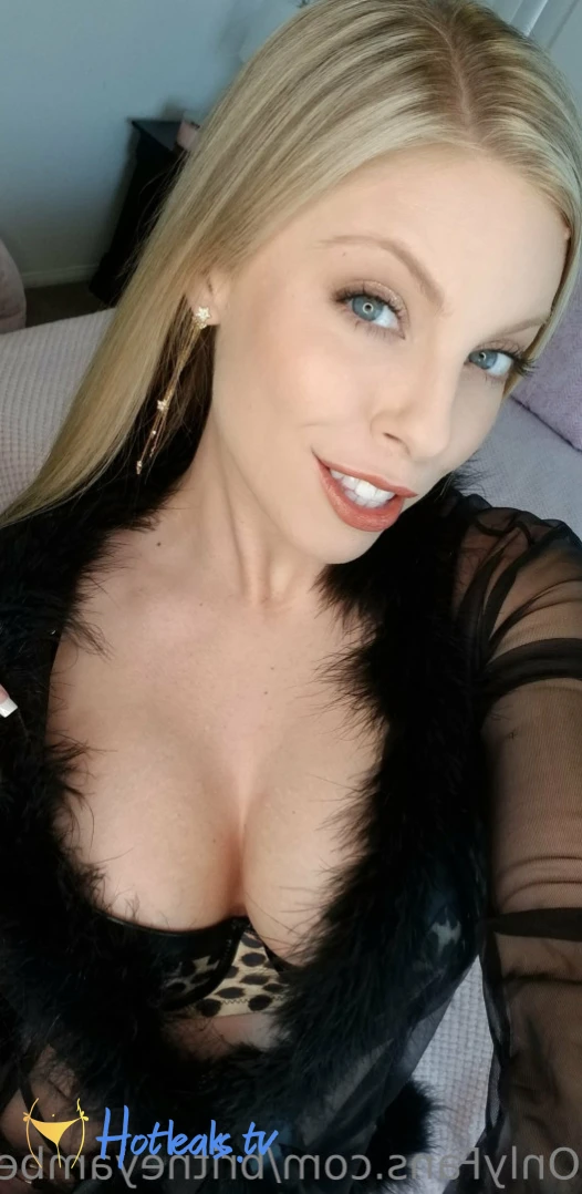 Britney Amber [ britneyamber ] Onlyfans leaked photo 15639162 on Hotleaks.tv