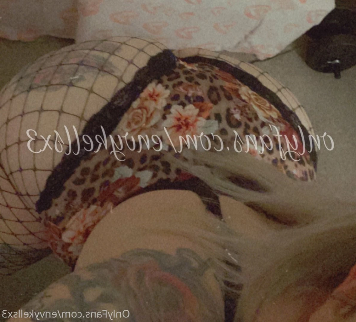 $𝟯 𝗖𝗨𝗠 𝗪𝗛𝗢𝗥𝗘👅 [ envykellsx3 ] Onlyfans leaked photo 2386559 on Hotleaks.tv