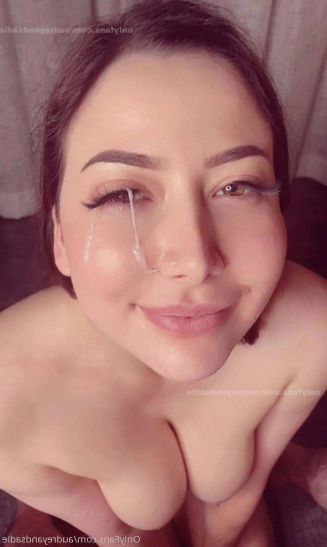𝗔𝘂𝗱𝗿𝗲𝘆 &amp; 𝗦𝗮𝗱𝗶𝗲 🦋 𝗡𝗢 𝗣𝗣𝗩 [ audreyandsadie ] Onlyfans leaked photo 118413 on Hotleaks.tv