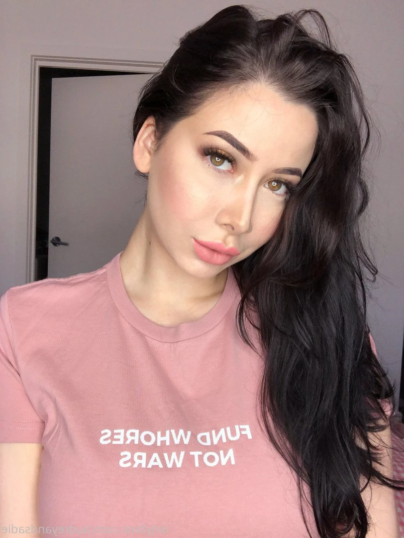 𝗔𝘂𝗱𝗿𝗲𝘆 &amp; 𝗦𝗮𝗱𝗶𝗲 🦋 𝗡𝗢 𝗣𝗣𝗩 [ audreyandsadie ] Onlyfans leaked photo 119218 on Hotleaks.tv