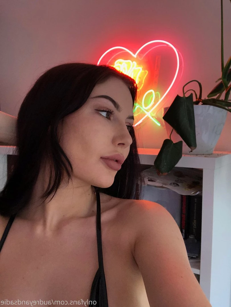 𝗔𝘂𝗱𝗿𝗲𝘆 &amp; 𝗦𝗮𝗱𝗶𝗲 🦋 𝗡𝗢 𝗣𝗣𝗩 [ audreyandsadie ] Onlyfans leaked photo 120337 on Hotleaks.tv