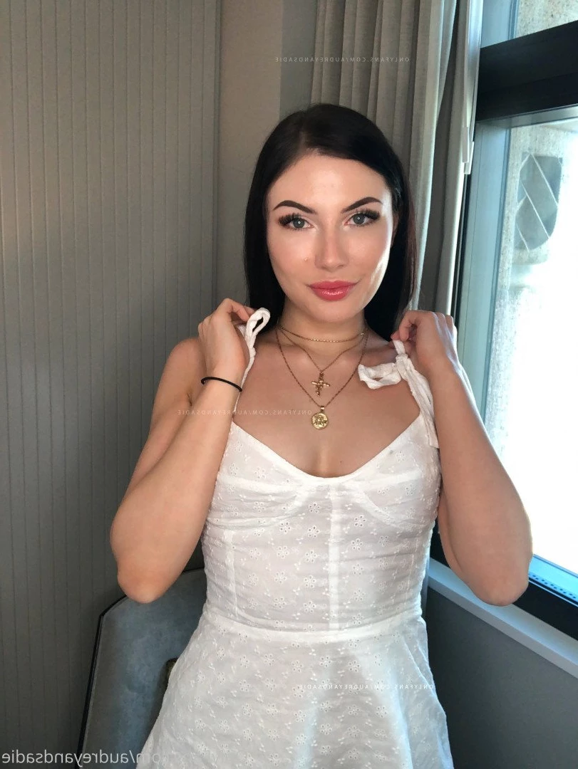 𝗔𝘂𝗱𝗿𝗲𝘆 &amp; 𝗦𝗮𝗱𝗶𝗲 🦋 𝗡𝗢 𝗣𝗣𝗩 [ audreyandsadie ] Onlyfans leaked photo 121047 on Hotleaks.tv