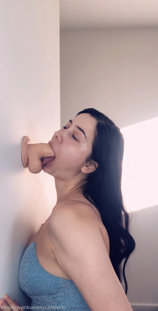 𝗔𝘂𝗱𝗿𝗲𝘆 &amp; 𝗦𝗮𝗱𝗶𝗲 🦋 𝗡𝗢 𝗣𝗣𝗩 [ audreyandsadie ] Onlyfans leaked photo 121065 on Hotleaks.tv