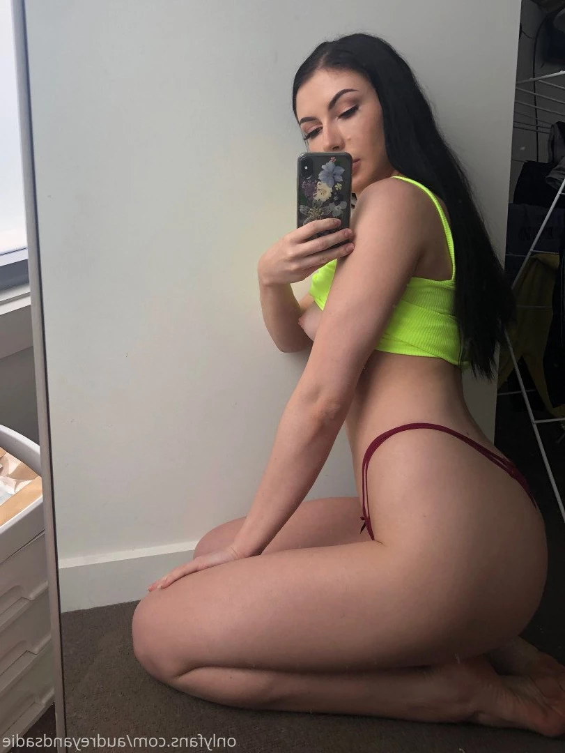 𝗔𝘂𝗱𝗿𝗲𝘆 &amp; 𝗦𝗮𝗱𝗶𝗲 🦋 𝗡𝗢 𝗣𝗣𝗩 [ audreyandsadie ] Onlyfans leaked photo 121175 on Hotleaks.tv