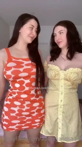 𝗔𝘂𝗱𝗿𝗲𝘆 &amp; 𝗦𝗮𝗱𝗶𝗲 🦋 𝗡𝗢 𝗣𝗣𝗩 [ audreyandsadie ] Onlyfans leaked video 5962032 on Hotleaks.tv
