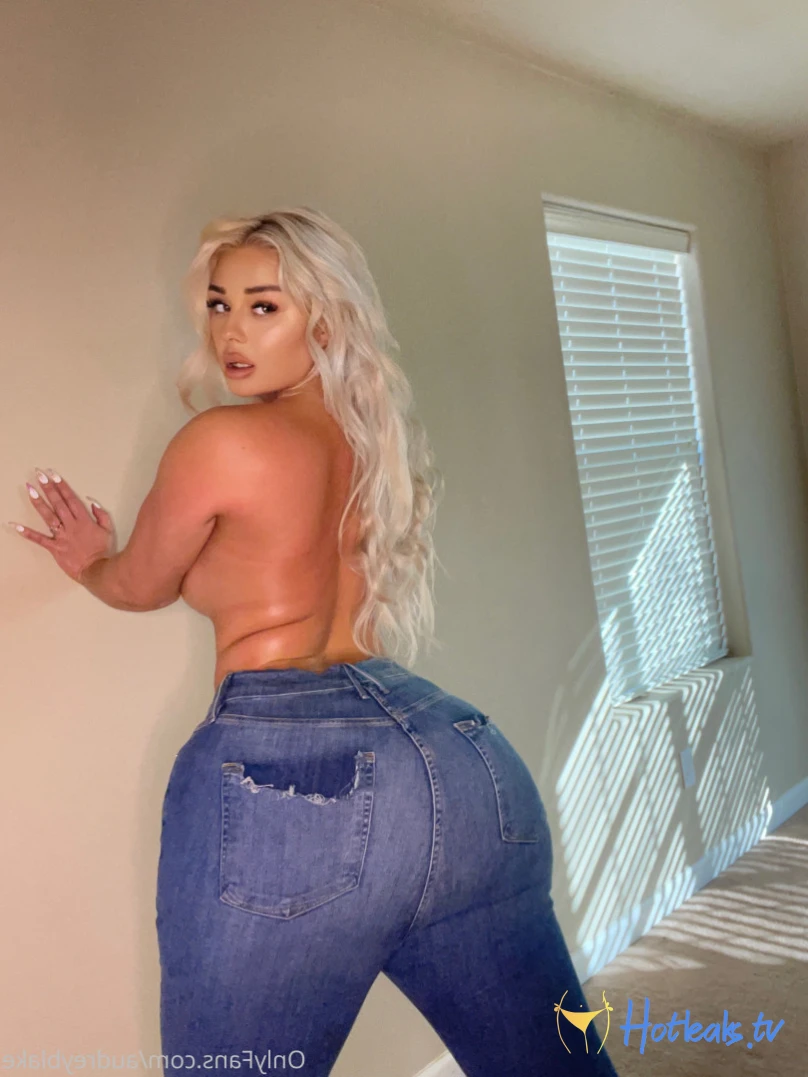 Booty Queen🍑👸🏼 [ audreyblake ] Onlyfans leaked photo 15890342 on Hotleaks.tv