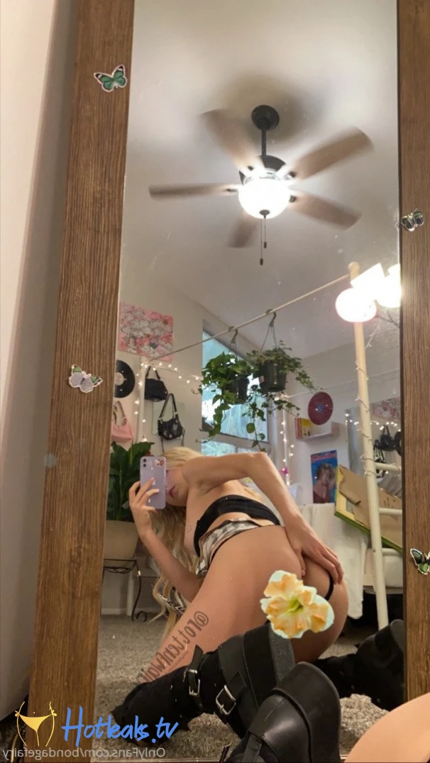 tia [ b00b1e ] Onlyfans leaked photo 2458363 on Hotleaks.tv