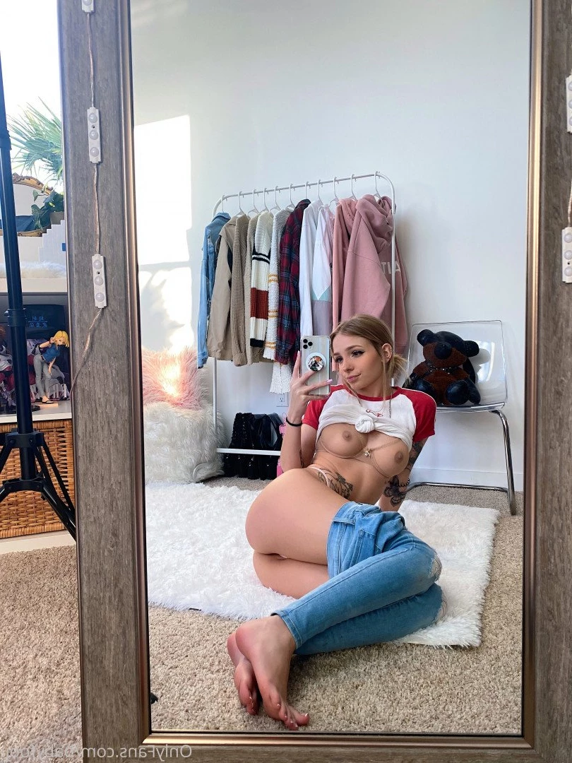 babyfooji aka peachtot 🌿🍌🍑 [ babyfooji ] Onlyfans leaked photo 137899 on Hotleaks.tv