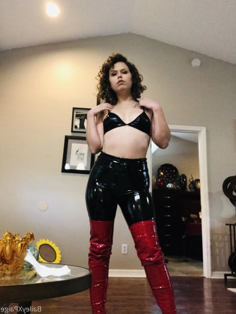 BaileyRAGE [ baileyxpaige ] Onlyfans leaked photo 153111 on Hotleaks.tv